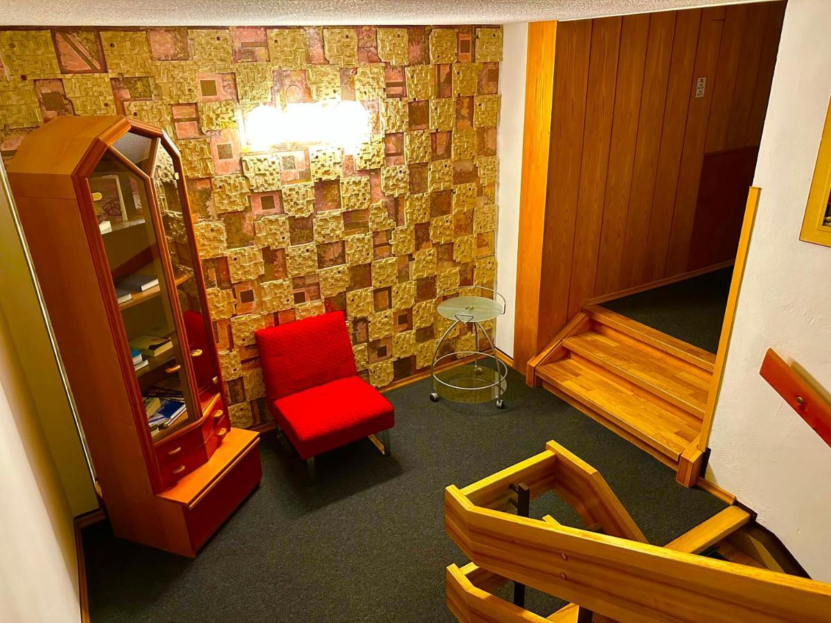 Отель Schwarzes Ross & Restaurant 3*